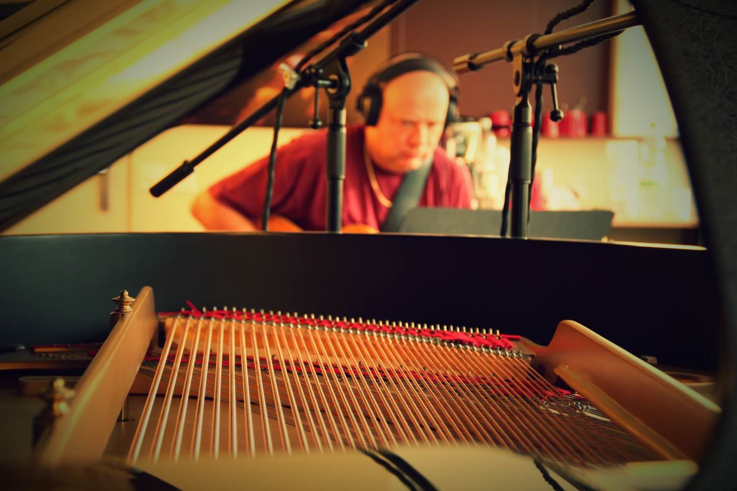 Piano // Stephan Urwyler